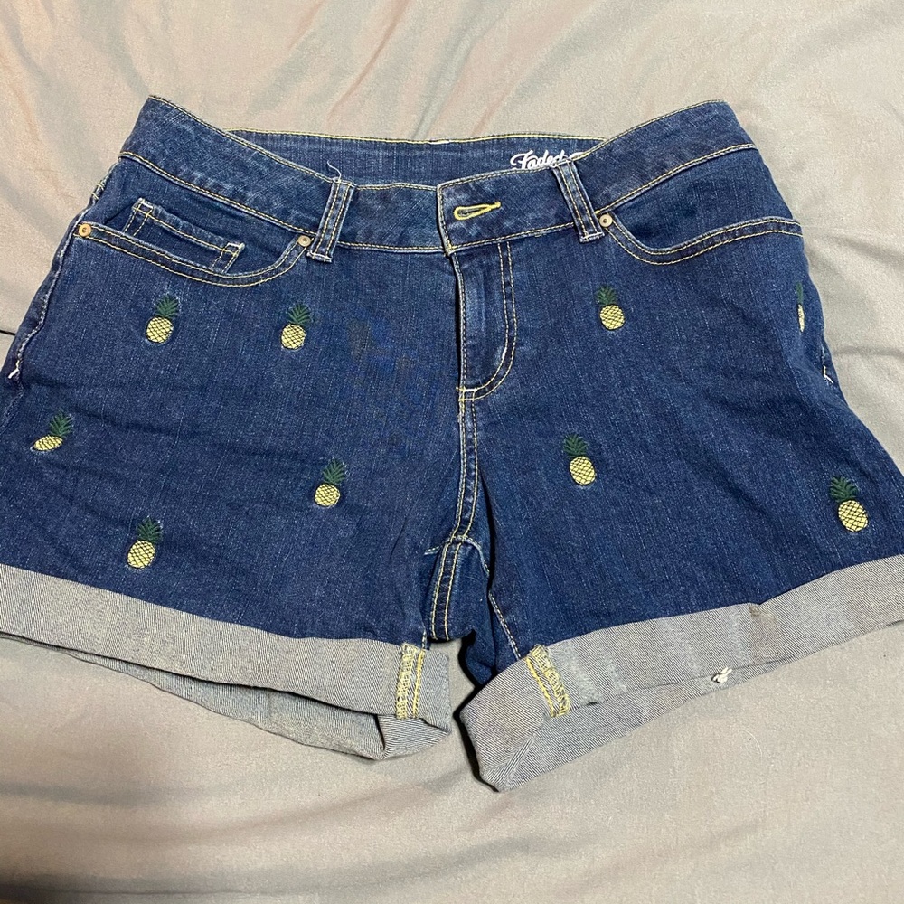 Pineapple Shorts